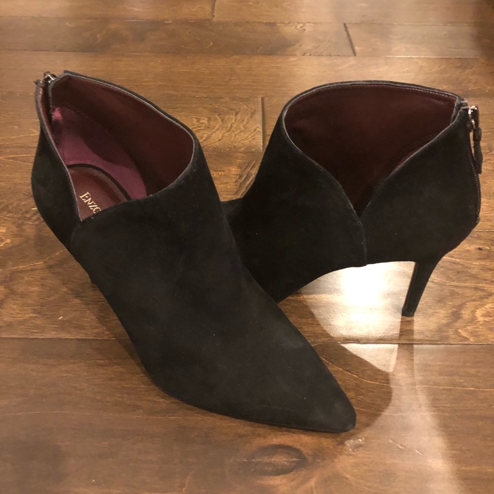 Enzo Angiolini black suede booties. NWOT
